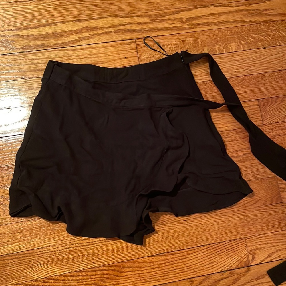 Skylar and madison skort with tie on side